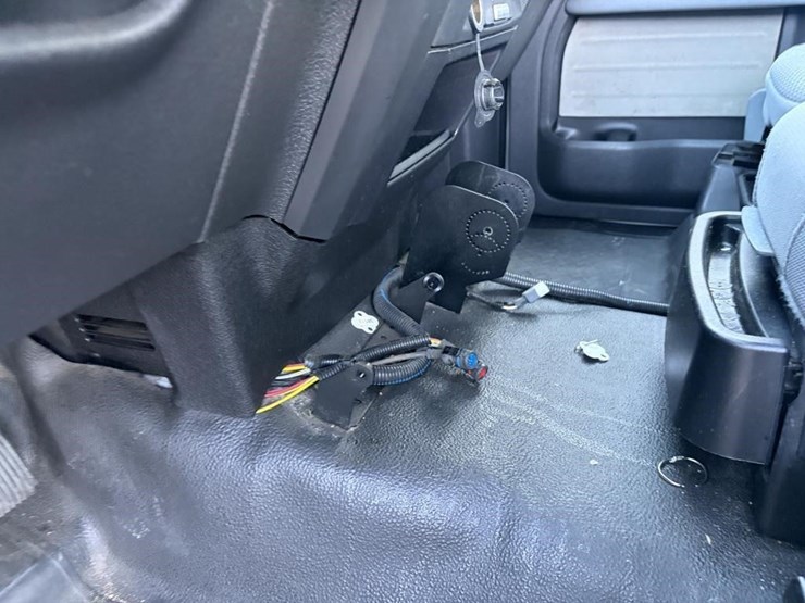 2014-ford-f150-image-15