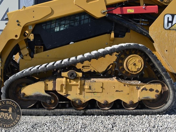 2020-caterpillar-259d3-image-32
