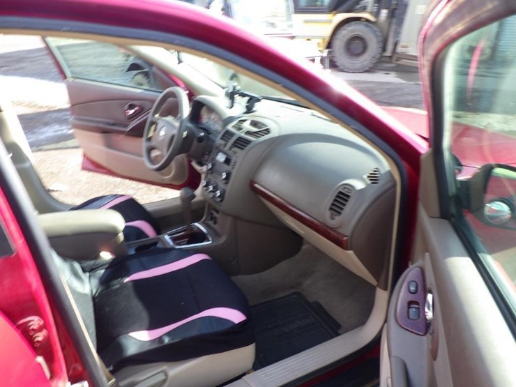 2006-chevrolet-malibu-sedan-image-6