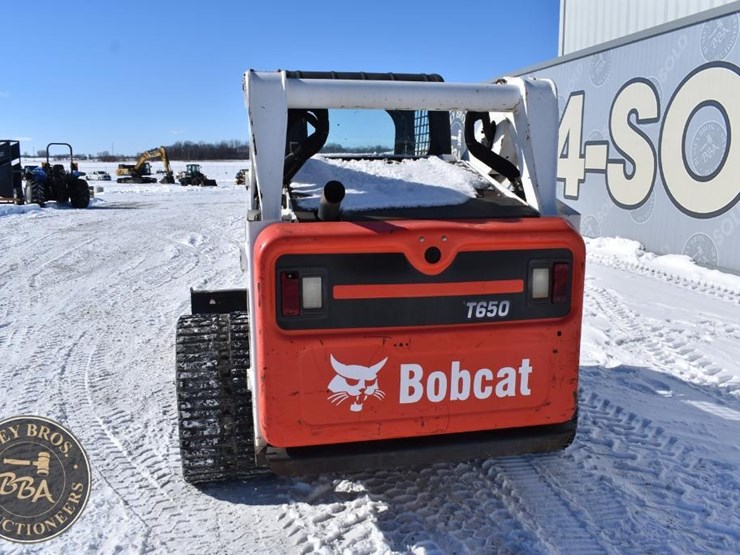 2016-bobcat-t650-image-10