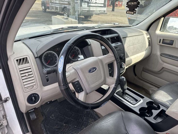 2007-ford-escape-image-21