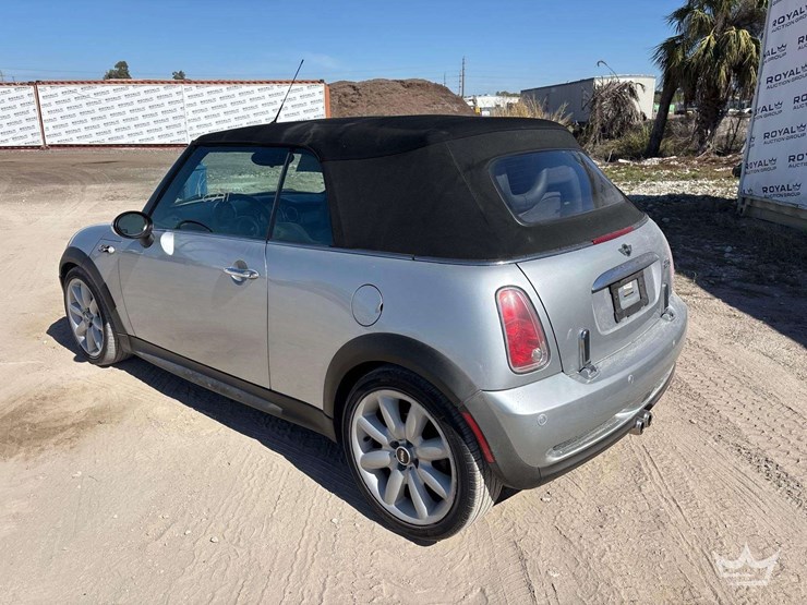 2006-mini-cooper-convertible-coupe-image-8