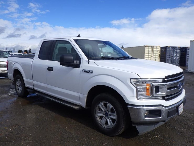 2020-ford-f150-image-2