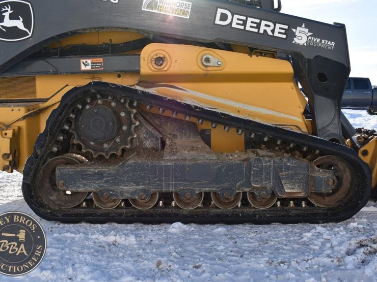 2023-deere-333g-image-36