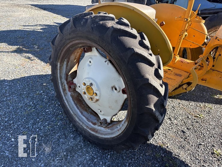 1965-international-cub-lo-boy-image-9