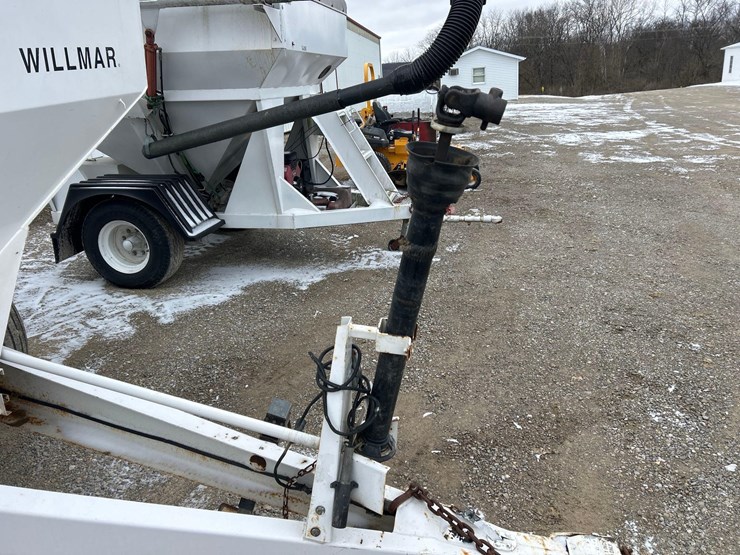 willmar-super-600-spreader-image-6