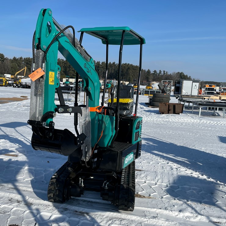 #5375 • QH12R Mini Excavator