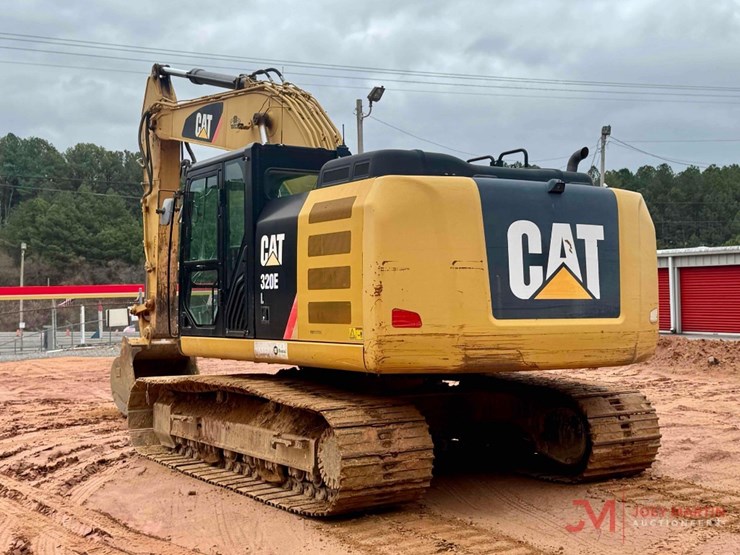 2014-caterpillar-320el-image-1