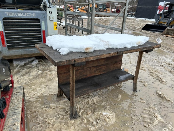 30”-x-72”-shop-table-image-4