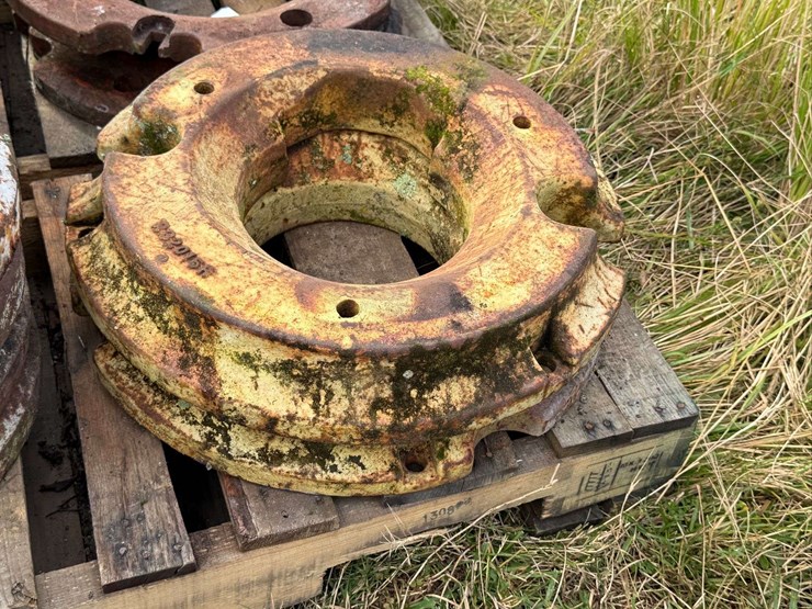 (2)-john-deere-wheel-weights-image-1