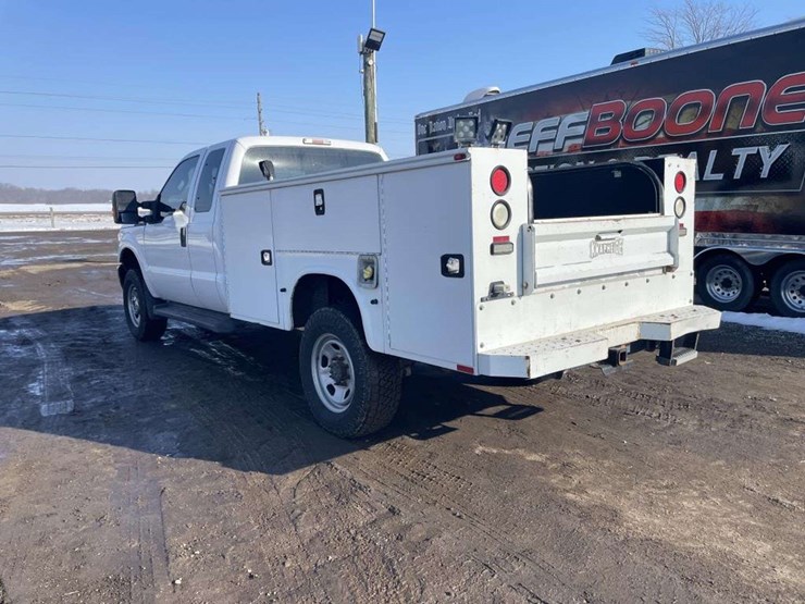 2015-ford-f350-image-3