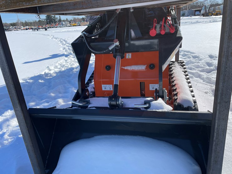 #5412-•-2025-ats-mini-skid-steer-loader-t460-image-7