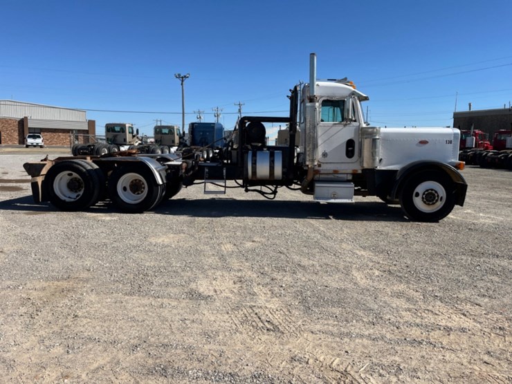 1998-peterbilt-379-image-4