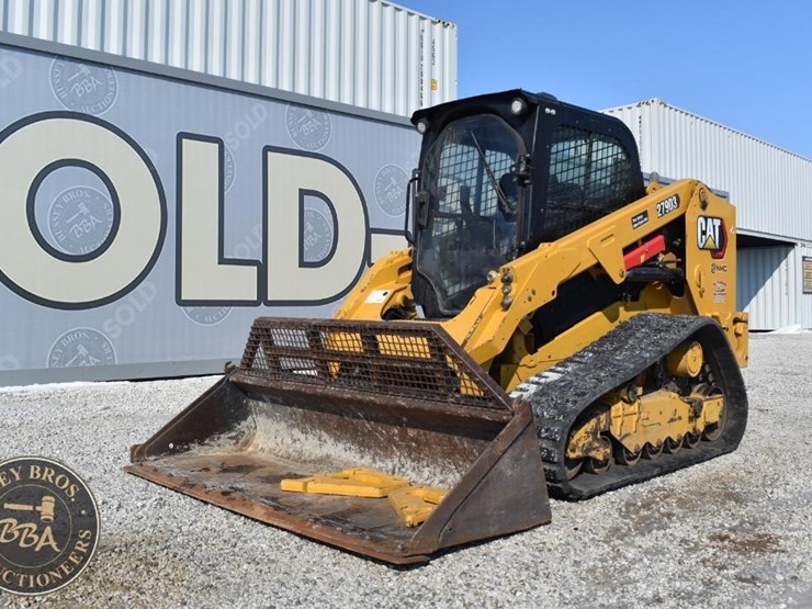 2020-caterpillar-279d3-image-3