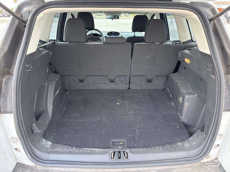 2017-ford-escape-image-26