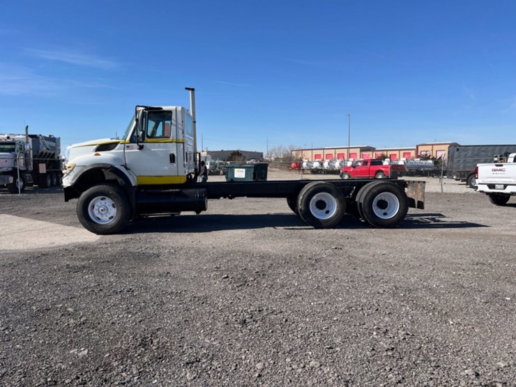 2008-international-workstar-7600-image-8