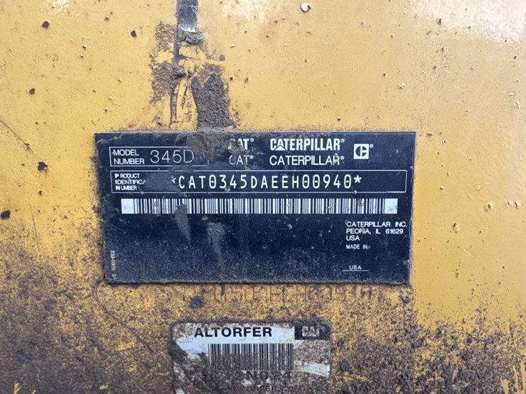 caterpillar-345d-image-26