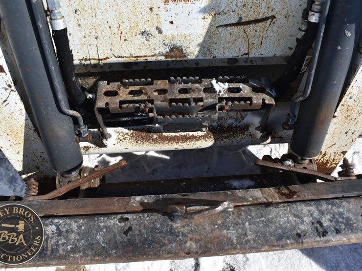 2016-bobcat-t650-image-24