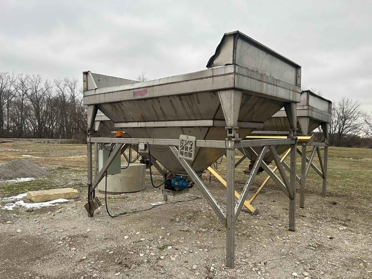 layco-stainless-steel-bin-hopper-#1-sells-offsite-image-3