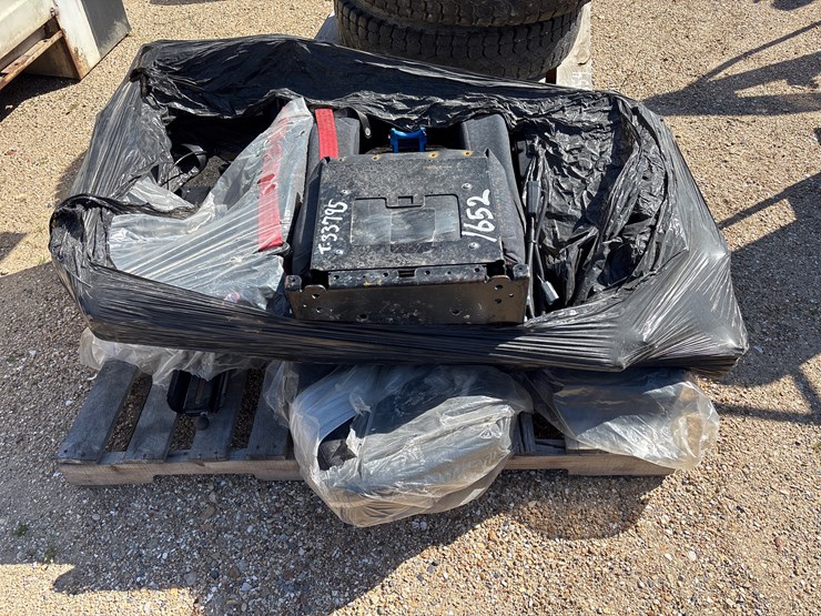 #1652-•-misc-truck-sheets-image-1