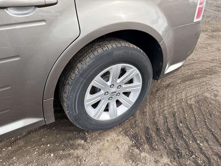 2012-ford-flex-image-9