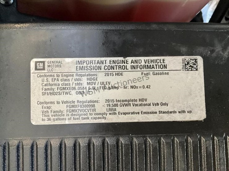 2015-chevrolet-silverado-2500hd-image-13