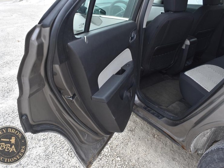 2010-chevrolet-equinox-ls-image-27