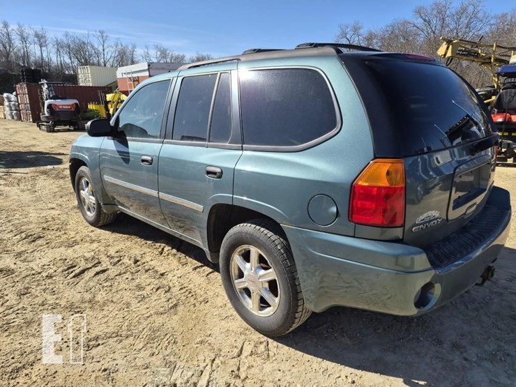 2009-gmc-envoy-sle-image-8