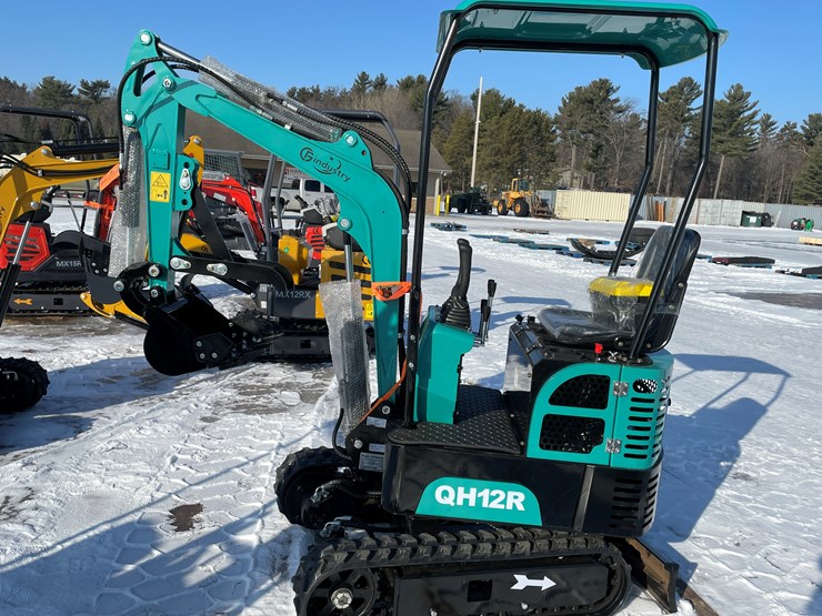 #5375-•-qh12r-mini-excavator-image-9
