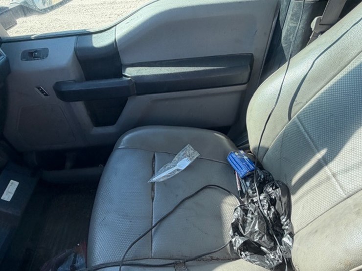 2018-ford-f550-image-39