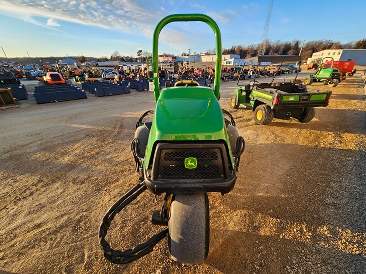 john-deere-6080a-image-4