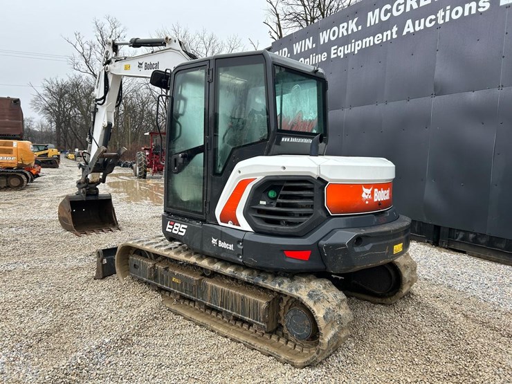 2020-bobcat-e85-image-2