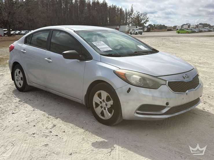 2016-kia-forte-sedan-image-2