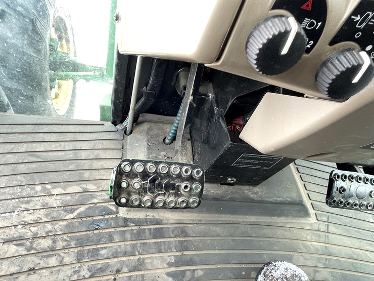 2007-john-deere-6403-image-41