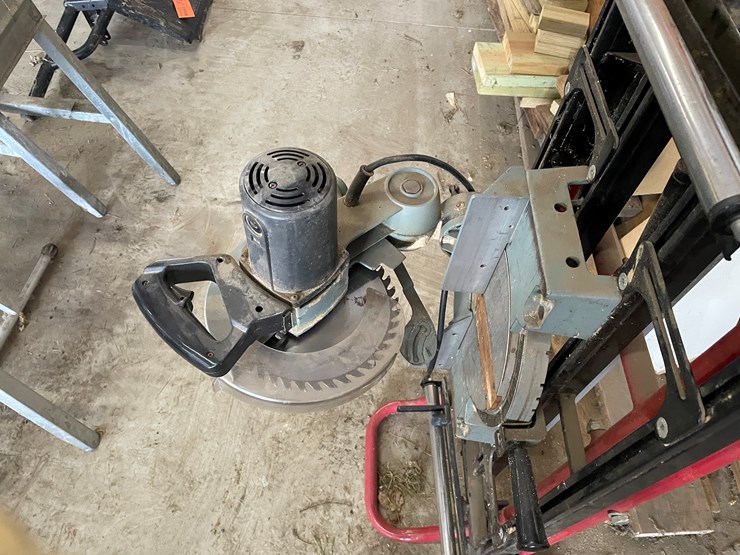 #7595-•-delta-miter-saw-image-5