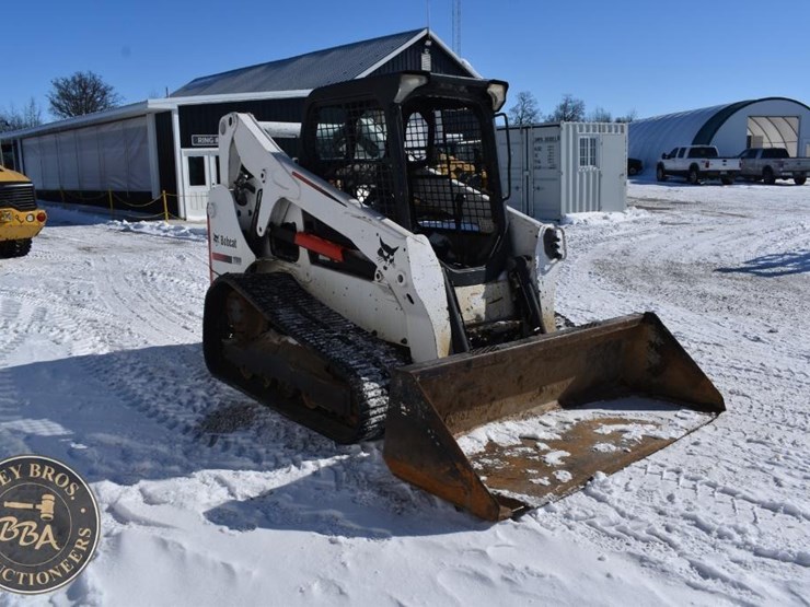 2016-bobcat-t650-image-19