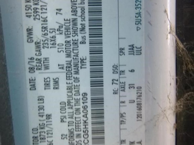 2017-ford-transit-image-17