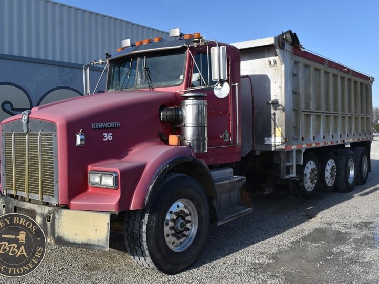 1995-kenworth-t800-image-2