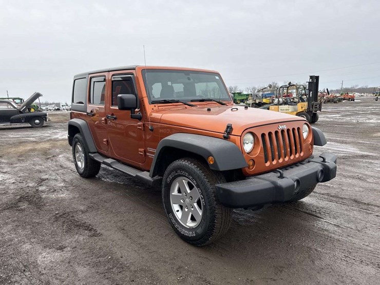 2011-jeep-wrangler-image-6