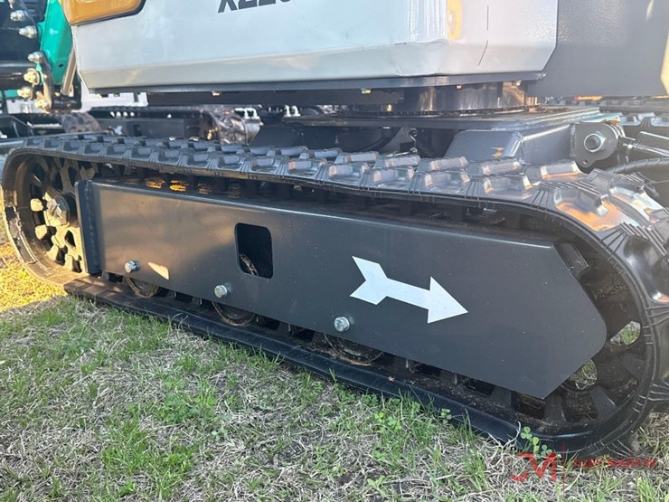 new/unused-findustry-xz20r-mini-excavator-image-8