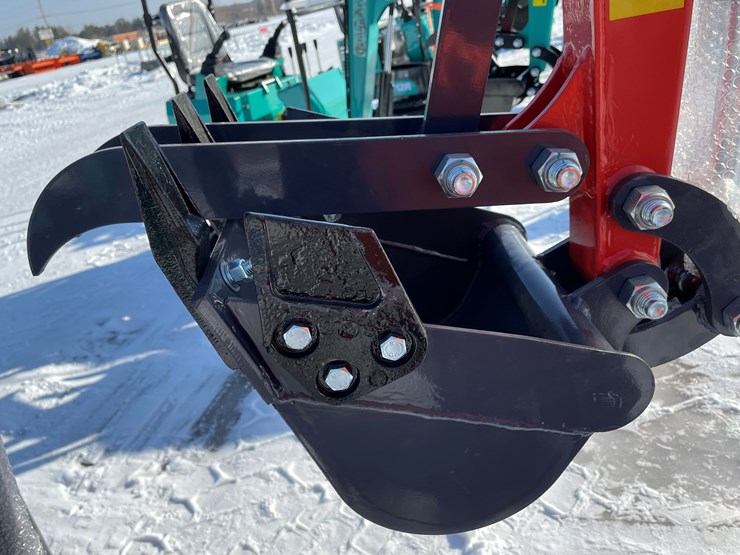 #5373-•-mx15rx-mini-excavator-image-17