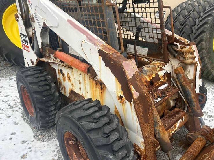 2007-bobcat-s300-image-24