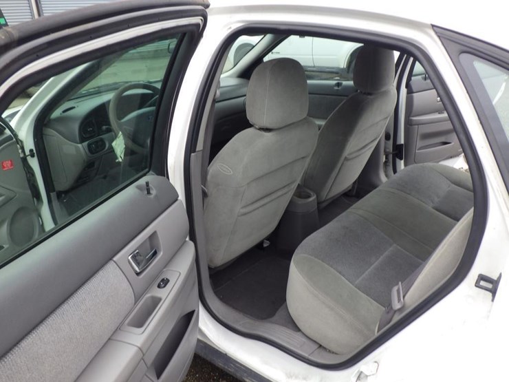 2000-ford-2000-image-7