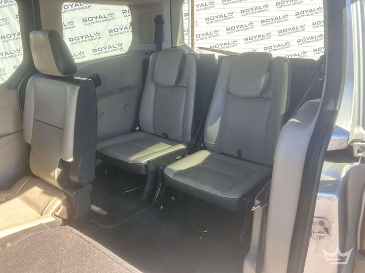 2014-ford-transit-connect-image-19