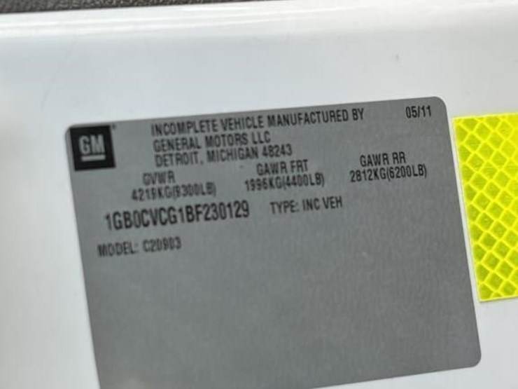 2011-chevrolet-2500-image-37