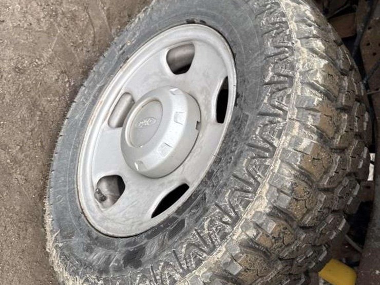 2008-ford-f250-xl-image-18