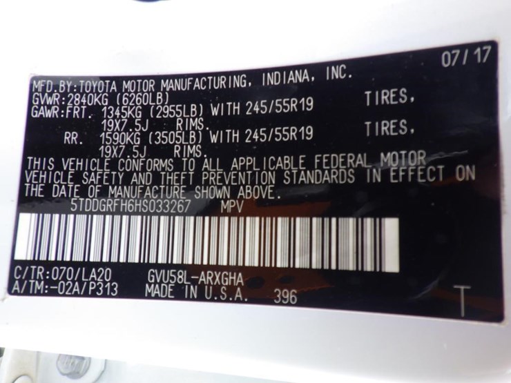 2017-toyota-highlander-image-16