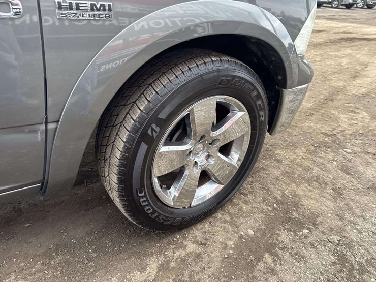 2011-dodge-ram-1500-image-11