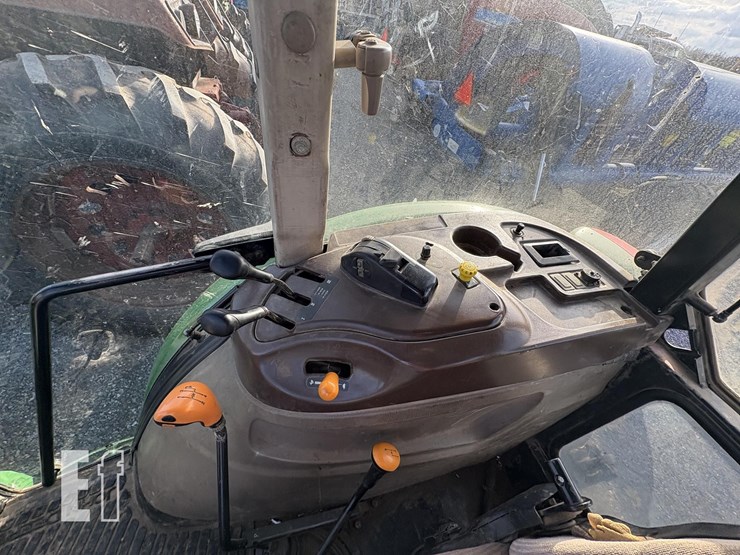 2005-john-deere-5525-image-11