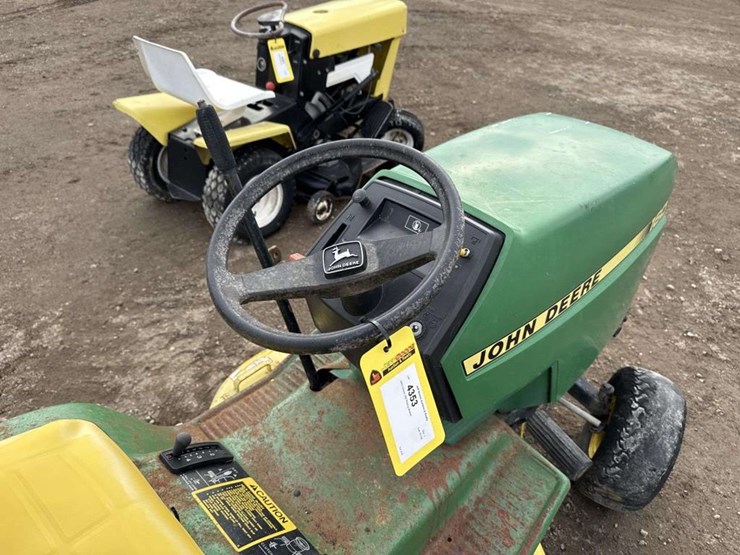 john-deere-160-image-12